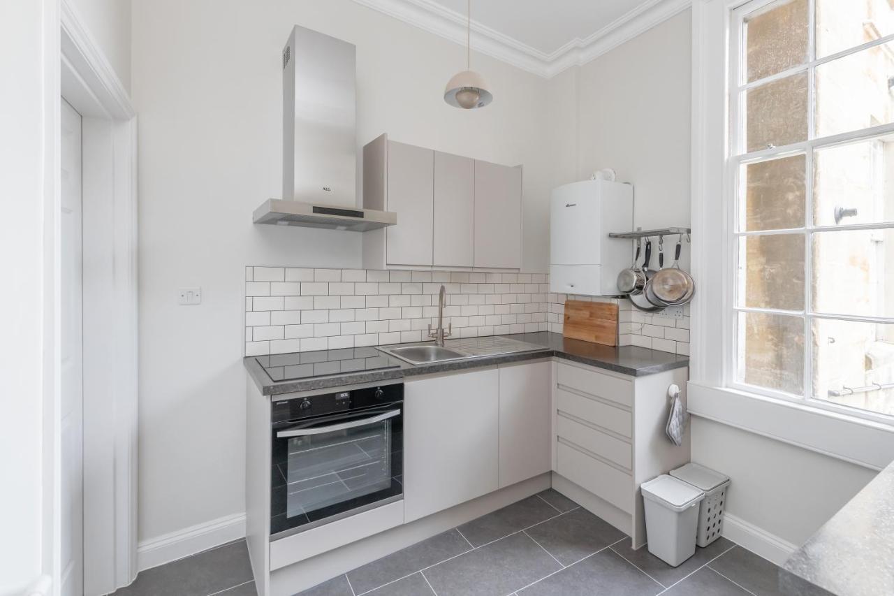 Spacious Maisonette With Parking - 10 Mins Walk From Bath Abbey - 2 Bed & 2 Bath Eksteriør bilde
