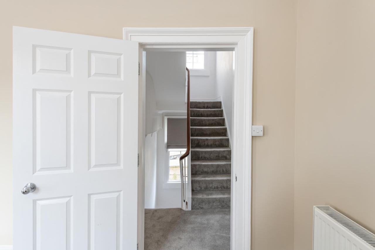 Spacious Maisonette With Parking - 10 Mins Walk From Bath Abbey - 2 Bed & 2 Bath Eksteriør bilde